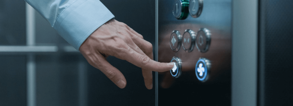 ¿Qué tipos de ascensores para casas de dos plantas existen y cuánto cuestan?