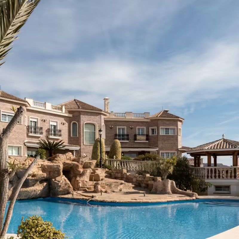 ¿Qué casas te podrías comprar si te toca el Gordo de Navidad? img824