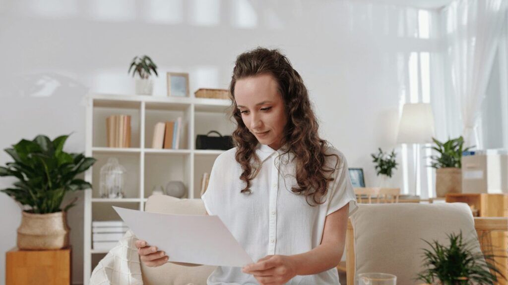 ¿Qué documentos necesito para alquilar un piso en España?