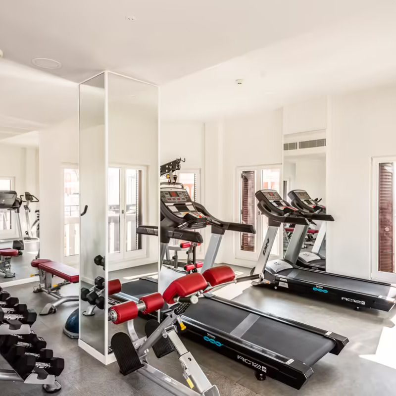 La casa más curiosa de febrero: un lujoso ático de diseño en el edificio Ave Fénix de Madrid img225