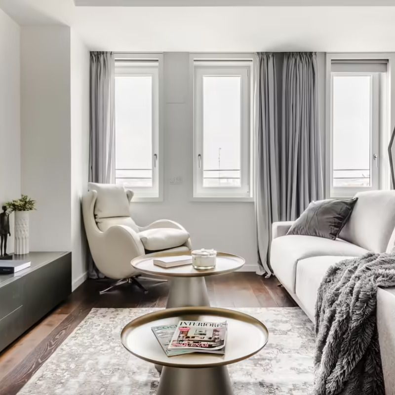 La casa más curiosa de febrero: un lujoso ático de diseño en el edificio Ave Fénix de Madrid img454