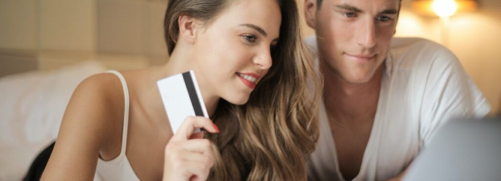 7 servicios para el hogar incluidos en las tarjetas de crédito premium