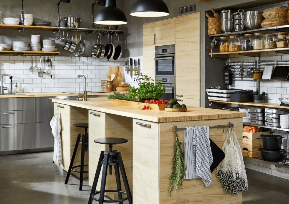 cocina con isla madera