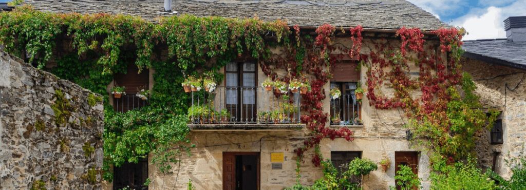 Pueblos en España que te pagan por vivir allí en 2025