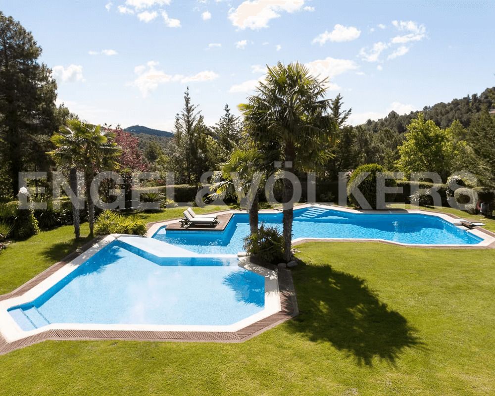 villa matadepera jardin