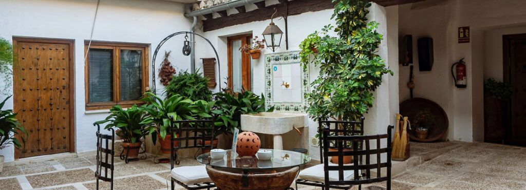 ¿Cómo son las casas típicas en cada comunidad autónoma?