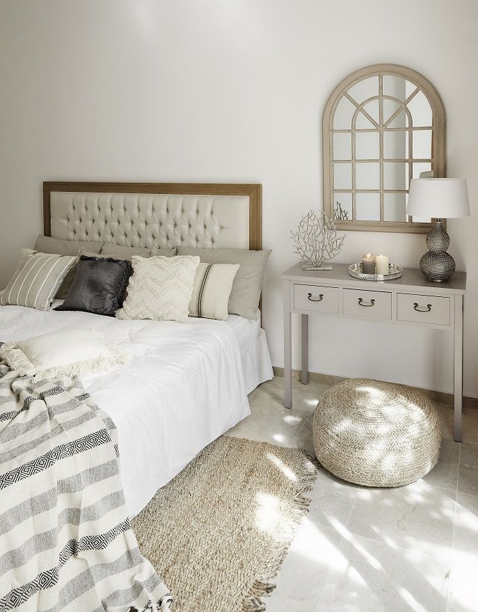 Muebles para un dormitorio rústico.