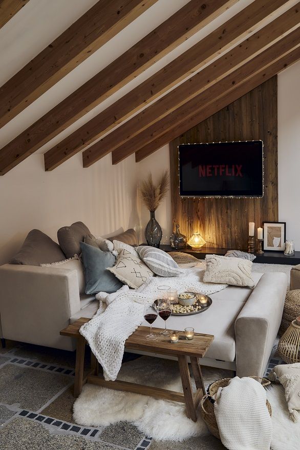 habitación con vigas de madera