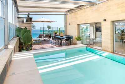 atico con piscina privada