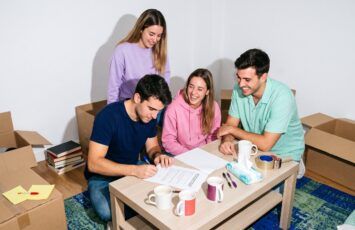 ¿Cómo comprar una vivienda entre varias personas? Comunidad de bienes: ventajas y claves en 2026