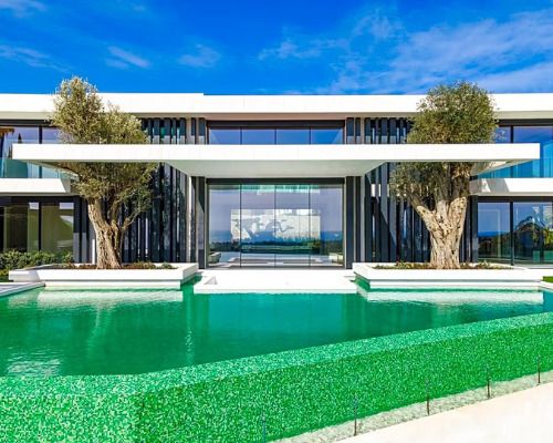 piscinas de mansiones