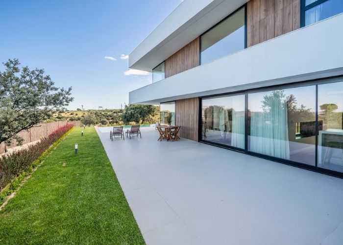 casa exclusiva octubre