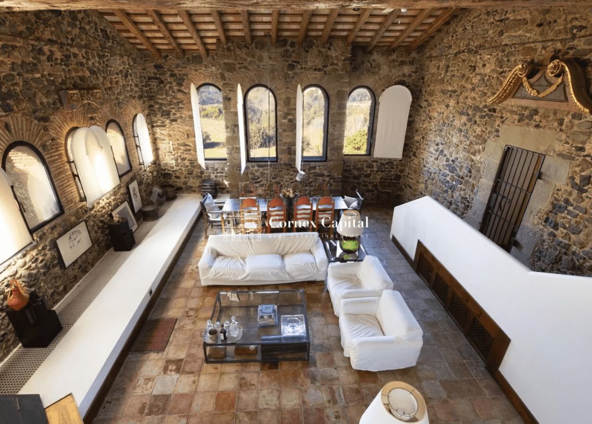 Un castillo amurallado y completamente renovado donde se han rodado películas, a la venta en Fotocasa img945