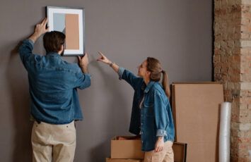 Ayudas para vivienda en España: ¿se dan mas subvenciones para alquilar o para comprar? - Fotocasa Life - ayudas alquiler españa, ayudas compra españa, ayudas para vivienda españa - Compraventa - El 64% de las convocatorias de ayudas a vivienda en 2022 son para alquilar, mientras que el 36% son para comprar un inmueble