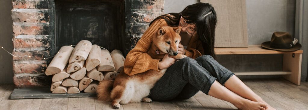 Qué hábitos debemos seguir si vamos a tener un perro en un piso pequeño