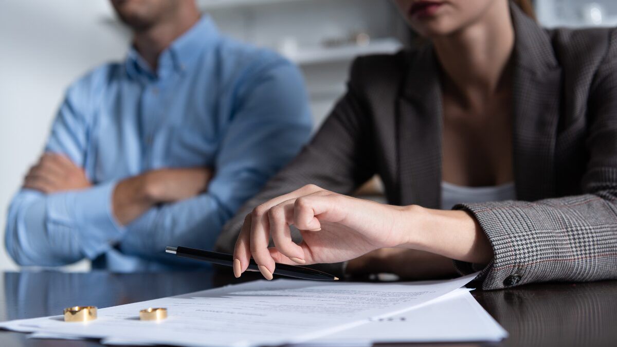 Cómo se divide una vivienda de alquiler ante un divorcio