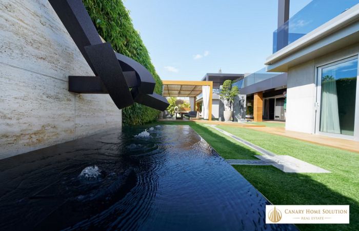 casa curiosa diciembre