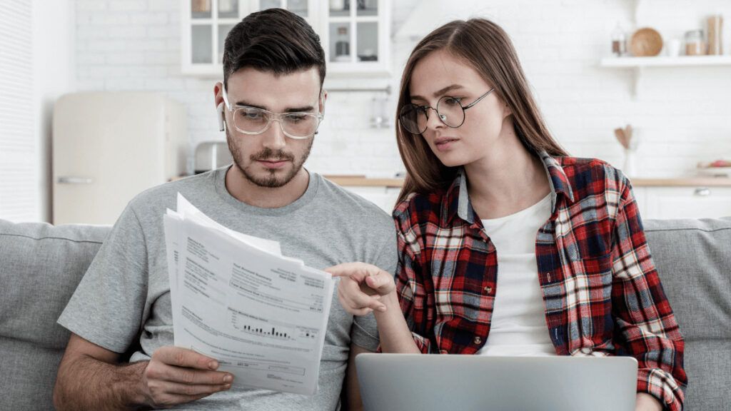 Los jóvenes deberían dedicar el 70% de su salario a alquilar un piso