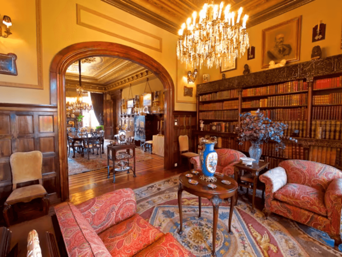 Villa María o el palacio de los Condes del Real Agrado