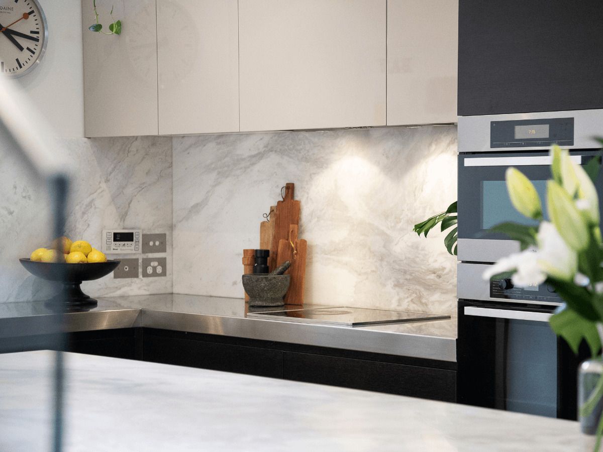 añadir luces led en la cocina 