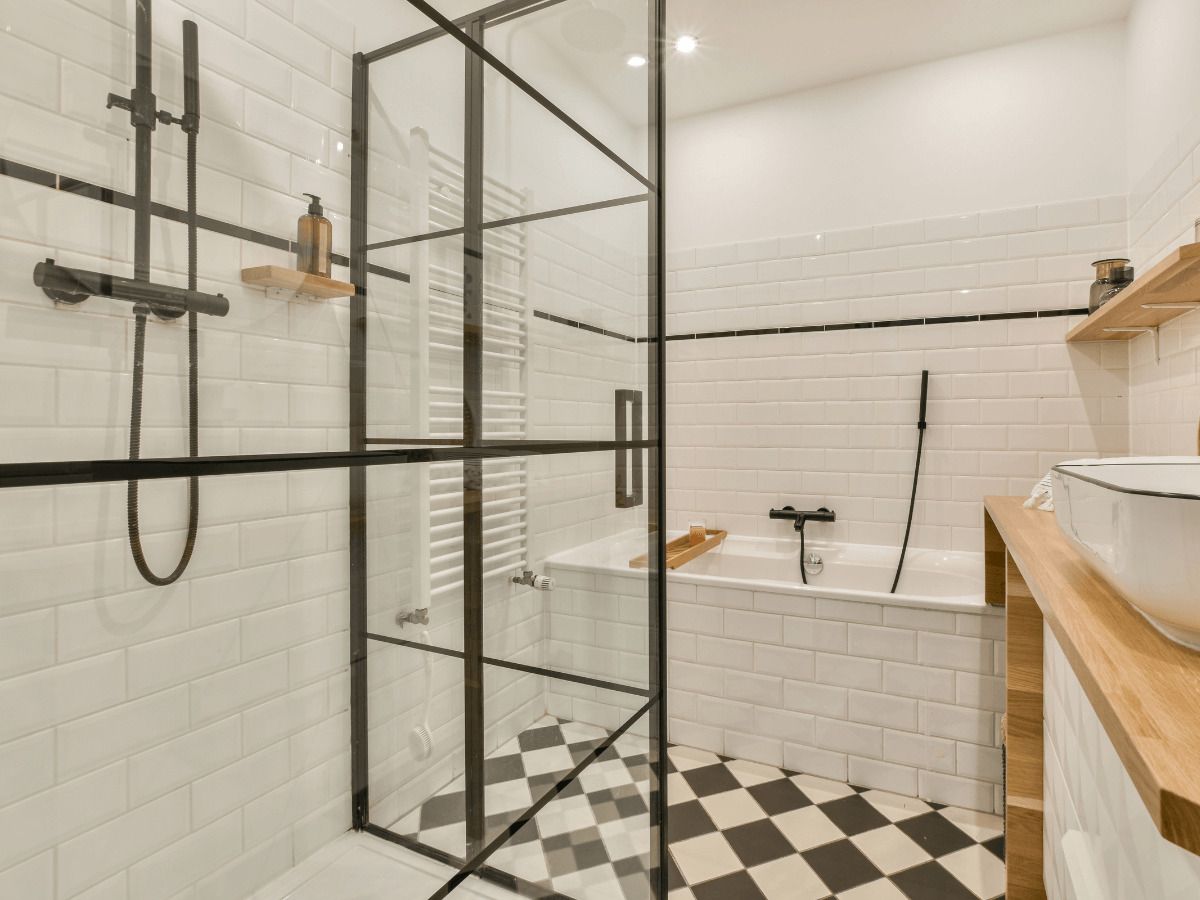 Pintar azulejos de baño