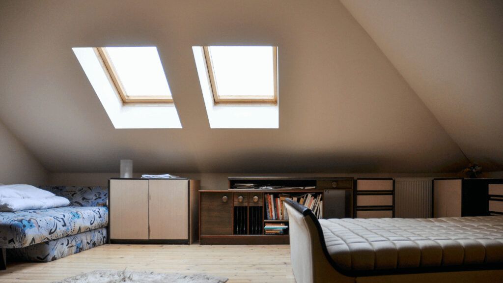 ¿Cómo instalar bien una ventana de techo y qué debe tenerse en cuenta?