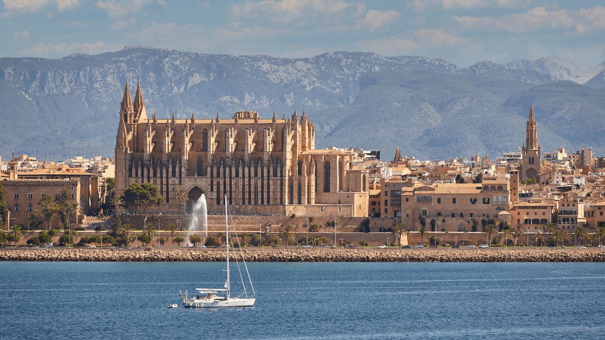 La vivienda en Baleares supera el precio de la burbuja de 2007 en un 25% y el alquiler en un 47%