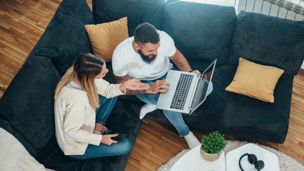 Alquilar una vivienda en el municipio más económico de España es casi cinco veces más barato que hacerlo en el más caro