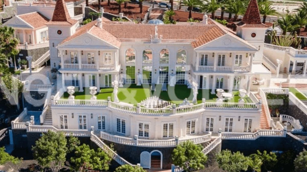 Las casa más exclusiva de mayo: una mansión señorial de lujo en las Islas Canarias, con vistas a la costa