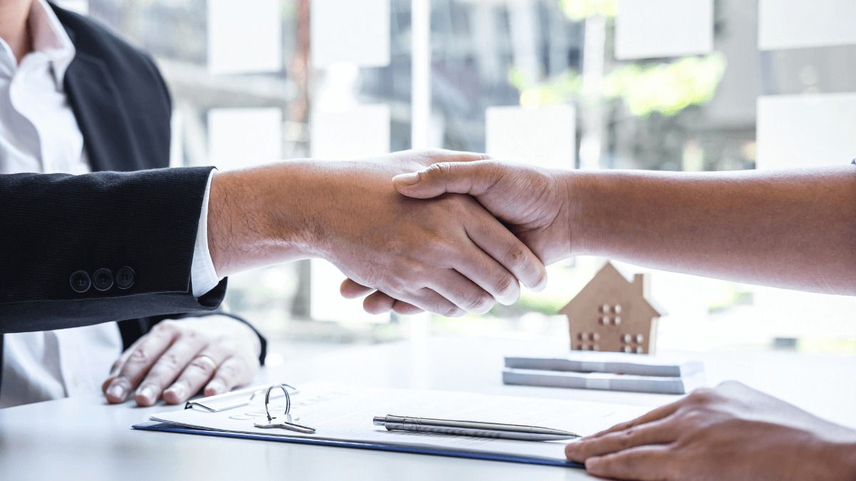 Las compraventas se moderan impactadas por la subida de tipos, pero presentan cifras superiores al 2019