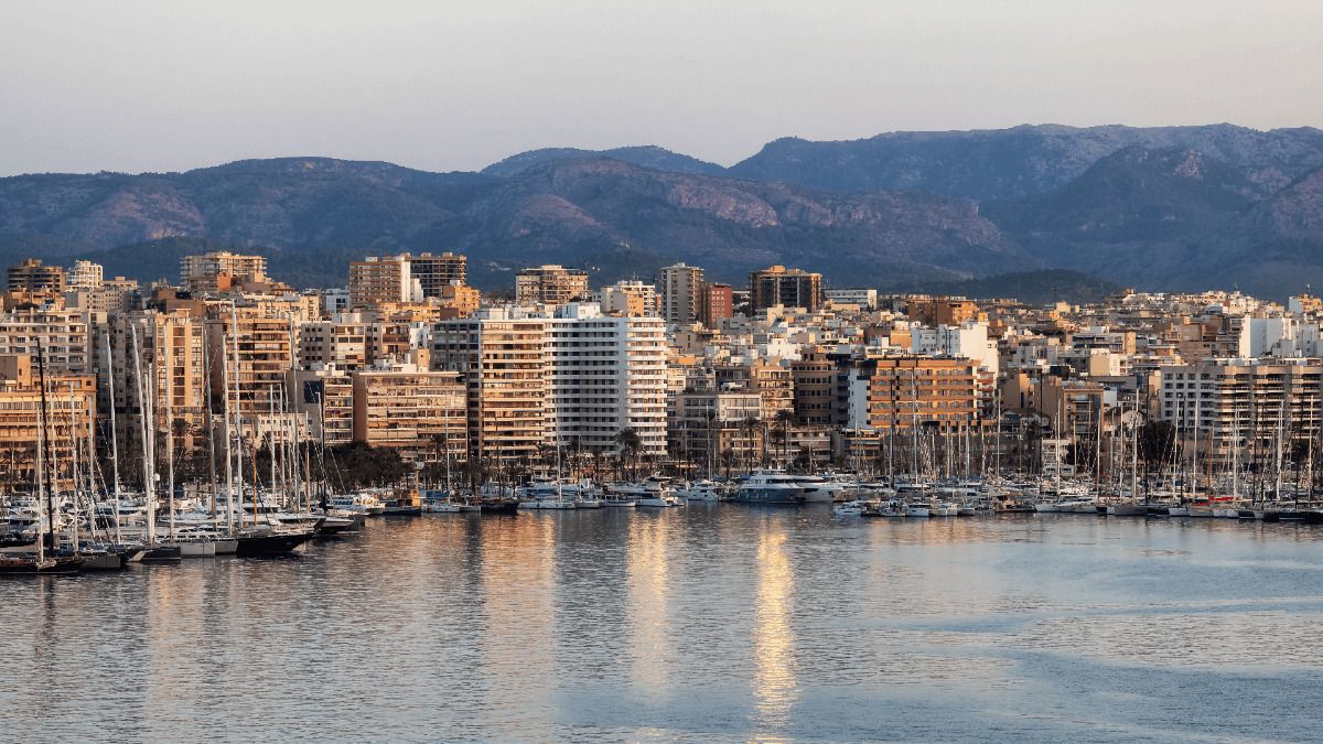 La firma de hipotecas en Baleares cae hasta un 31%