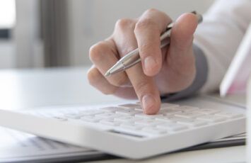 Vender un piso con hipoteca para comprar otro: cómo funciona