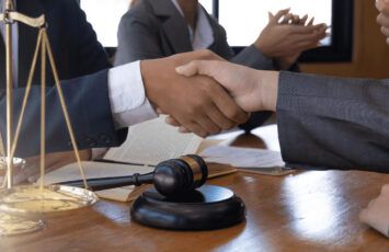 ¿Puedo dejar a mi nieto una vivienda en herencia? - Fotocasa Life Herencia y bienes inmuebles: ¿cómo se reparten las propiedades los herederos?