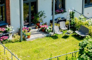 10 ideas para combatir la "tristeza invernal" en casa - Fotocasa Life Cómo aprovechar nuestro balcón o terraza en invierno