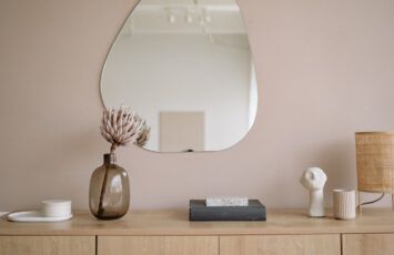 10 trucos para decorar la entrada de una casa pequeña con buen gusto