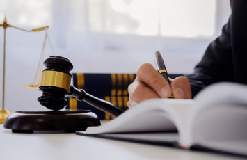 Seis meses después de la Ley de Vivienda, tanto propietarios como inquilinos la valoran negativamente