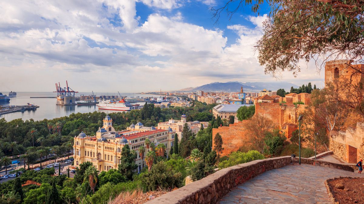 El precio de la vivienda en Málaga marca un récord cada mes de 2023 y supera la barrera de los 3.000€/m²