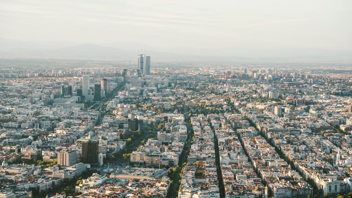 El precio de la vivienda en Madrid cierra 2023 con subidas cinco veces superiores a las de Barcelona