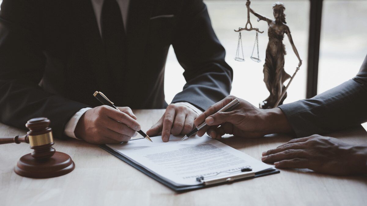 Seis claves para heredar una vivienda en España y no fracasar en el intento