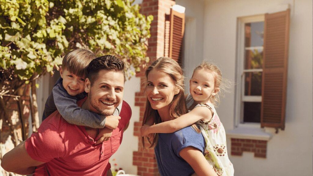 Cae la compra de vivienda por parte de parejas con hijos en el último año