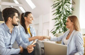 10 inmobiliarias con Sello de Calidad Fotocasa para vender tu casa