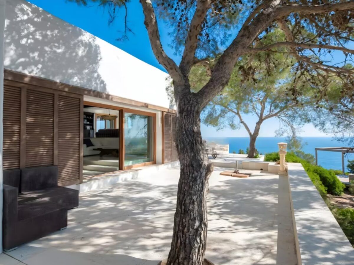 terrazas exteriores villa ibicenca