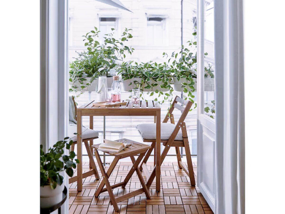 Decorar balcón mediano suelo