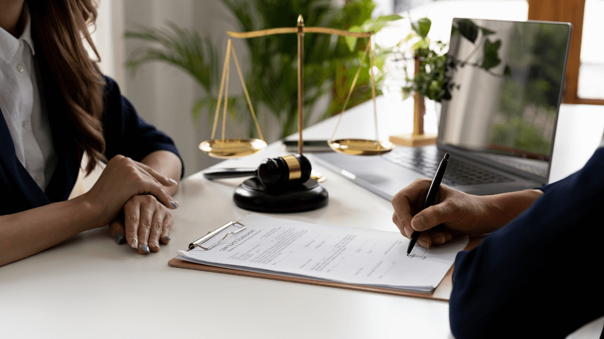 ¿Qué pasa si se vende un piso alquilado y el nuevo propietario necesita la vivienda?