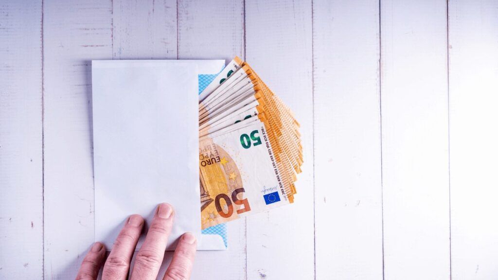 Qué es la documentación de blanqueo de capitales al comprar vivienda
