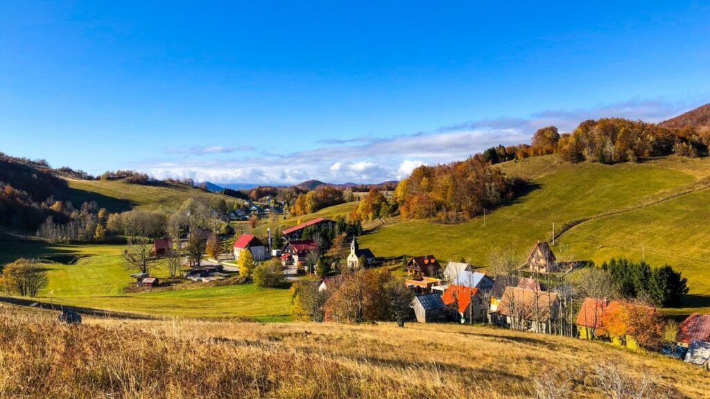 3 pueblos de España para vivir con menos de 100 habitantes