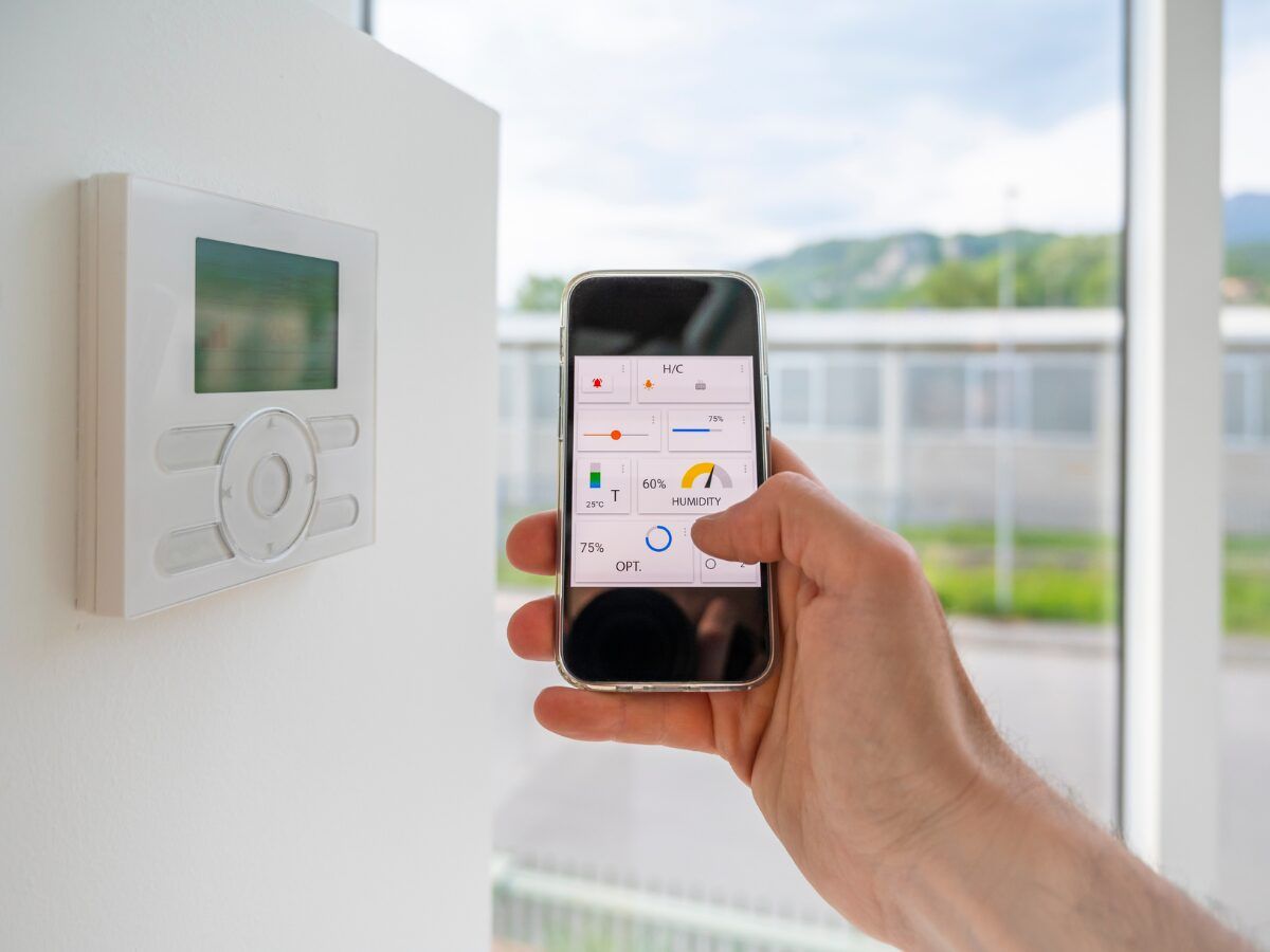 15 reformas para hacer en el puente y tener la casa perfecta en Navidad - Fotocasa Life Domótica en casa