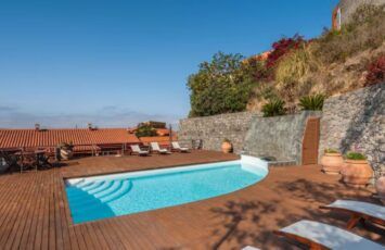 Exclusiva casa en venta con piscina y vistas increíbles en Las Palmas