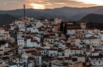Vivir en Comares, el Balcón de la Axarquía