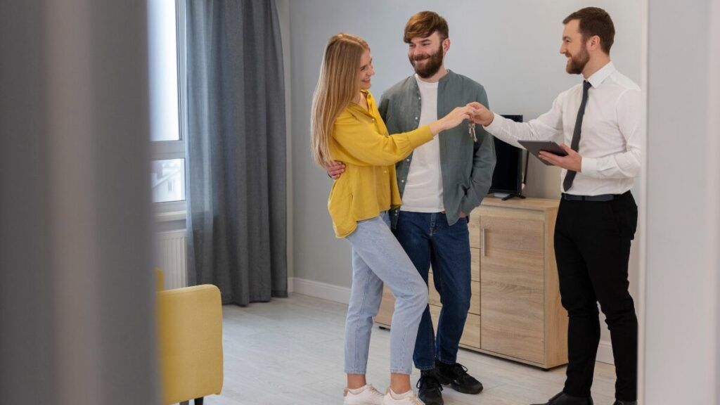 Cómo vender una casa con inmobiliaria paso a paso